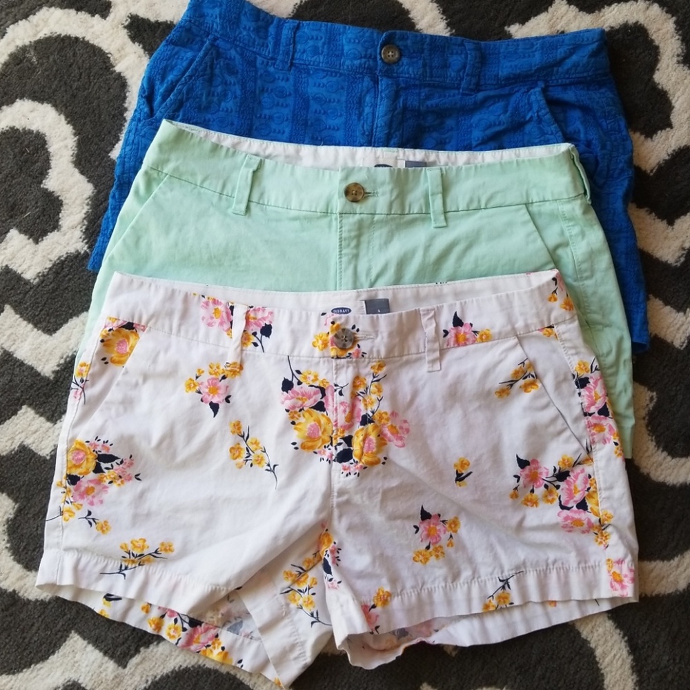 Bundle of Old Navy shorts
